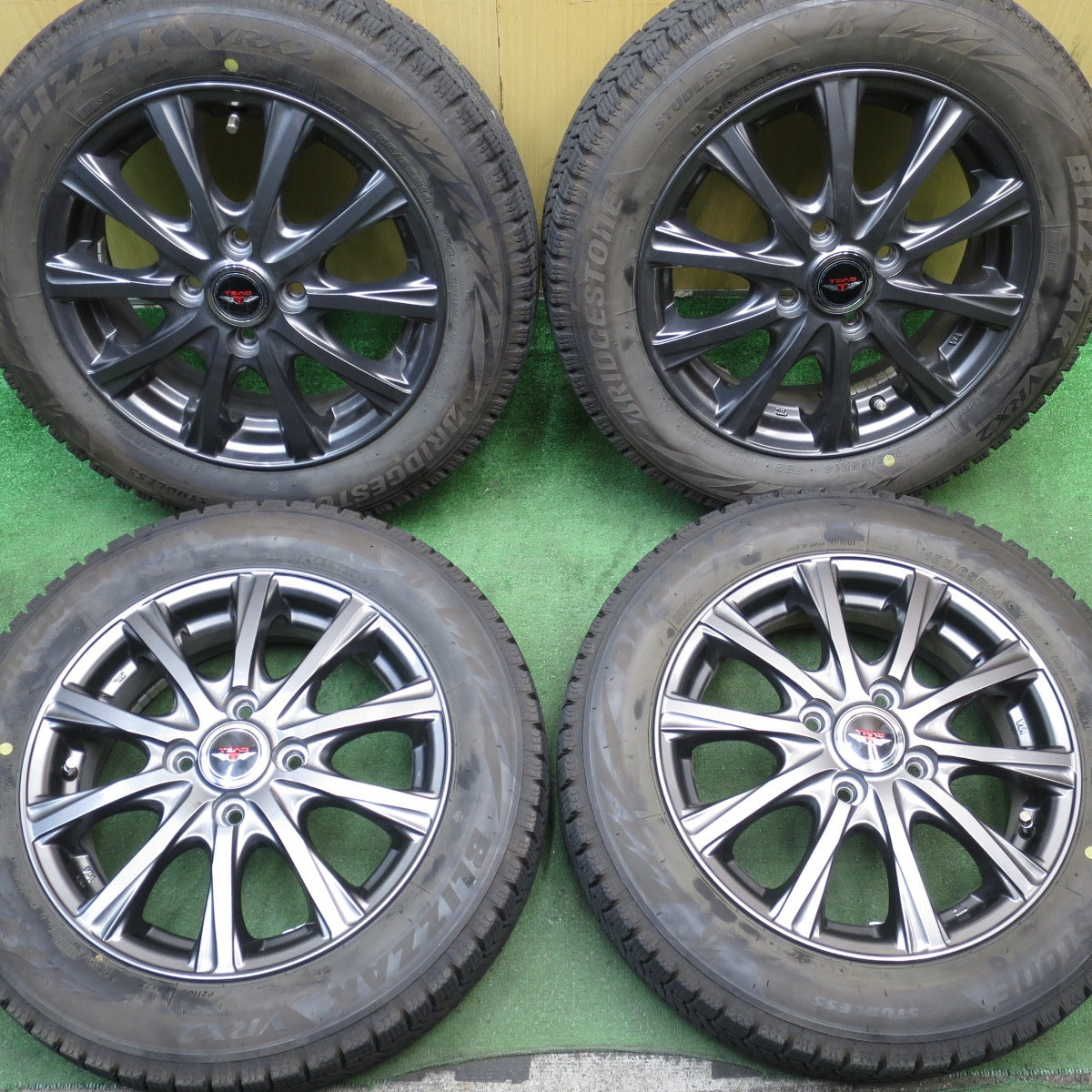 バリ溝！21年！キレイ！8.5分★スタッドレス 155/65R14 ブリヂストン ブリザック VRX2 TEAD テッド 14インチ PCD100/4H★5082203NJス