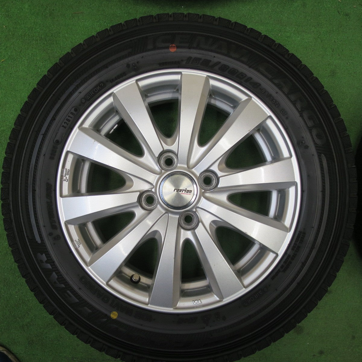 バリ溝！9.5分★スタッドレス 155/80R14 88/86N グッドイヤー アイスナビ CARGO ravrion RS01 ラブリオン 14インチ PCD100/4H★5052001TTス