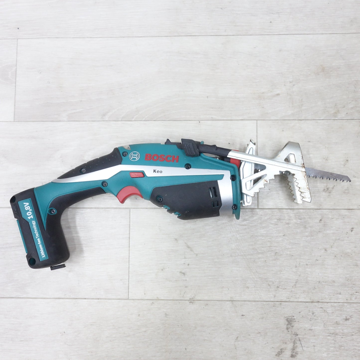 [送料無料] ◆BOSCH ボッシュ コードレス のこぎり ガーデンソー keo 電動 工具 切断機 ノコギリ ガーデンツール◆