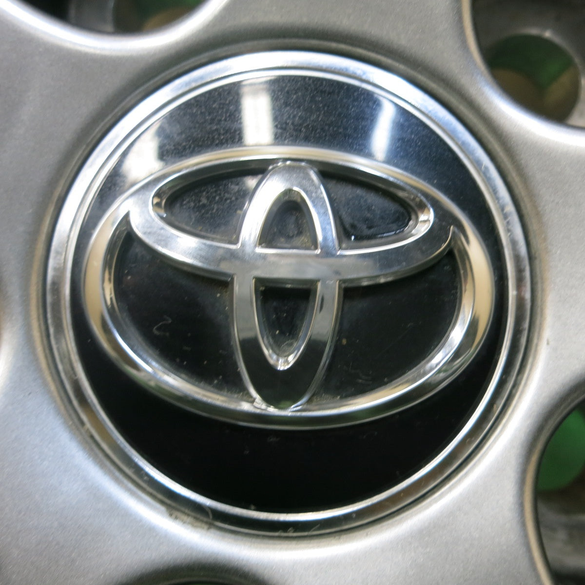 送料無料] 4本価格☆トヨタ 30系 アルファード ヴェルファイア