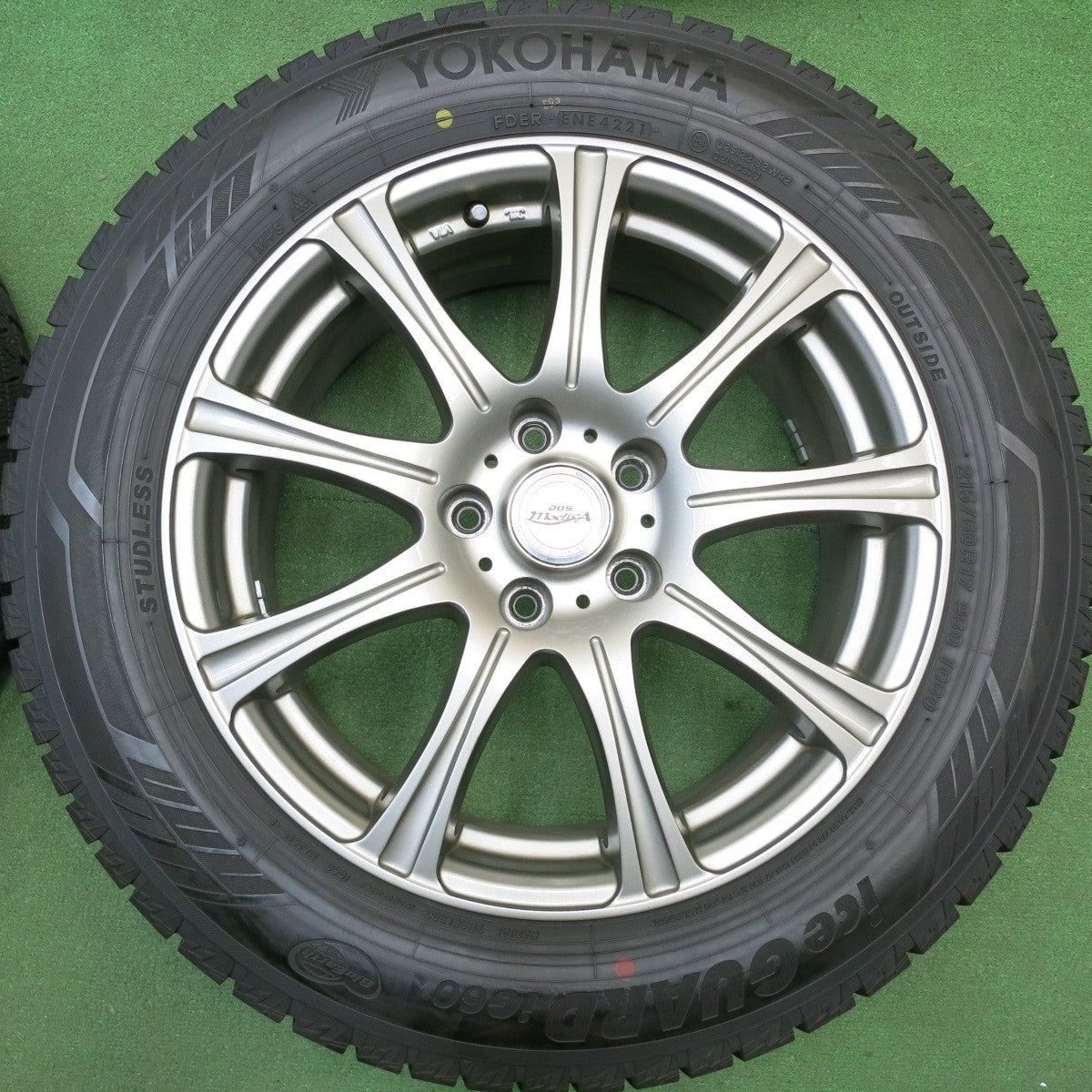 超バリ溝！キレイ！9.5分以上★スタッドレス 215/60R17 ヨコハマ アイスガード iG60 D.O.S. modica モディカ 17インチ PCD114.3/5H★6012904HAス
