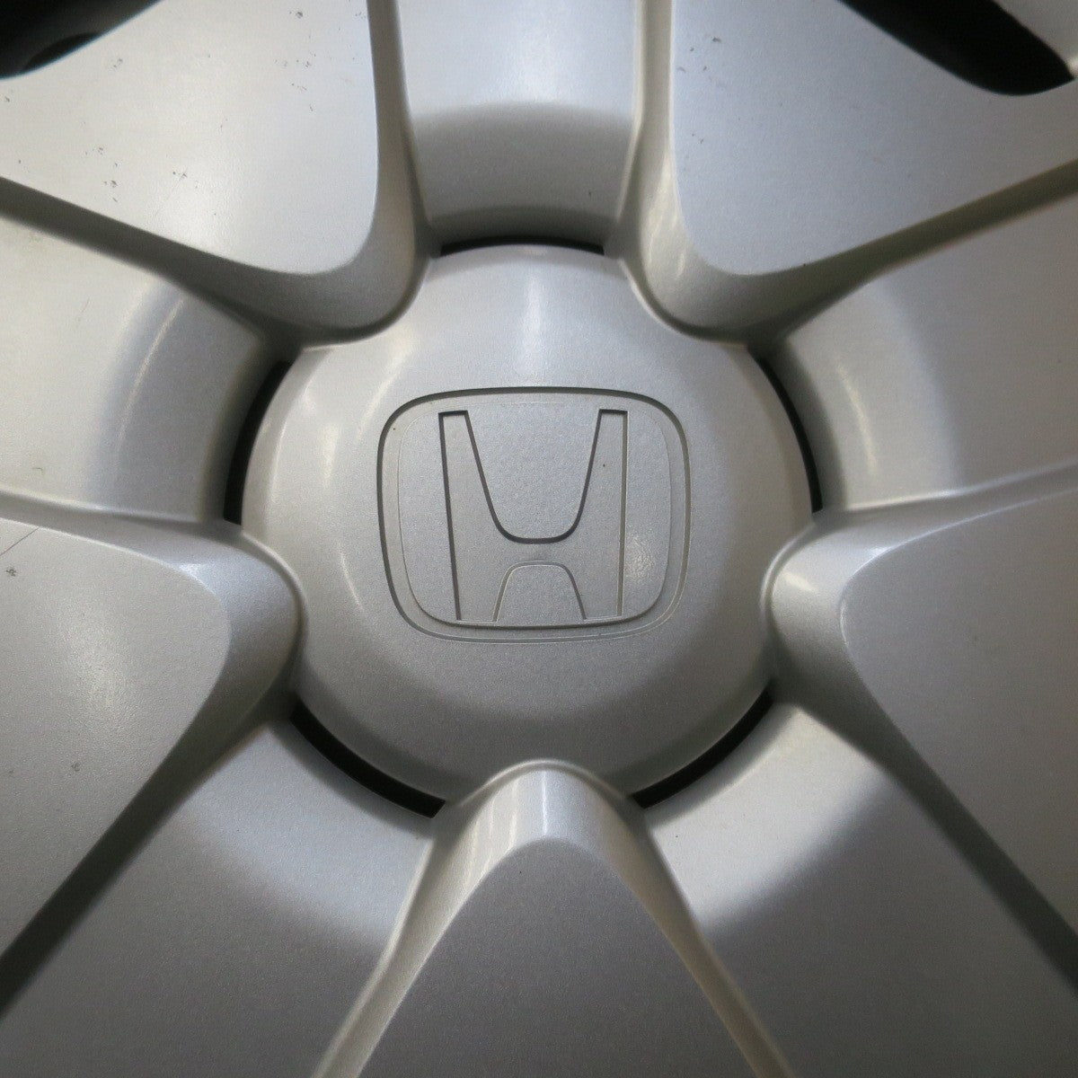 バリ溝！8.5分★ホンダ フィット 純正 スチール 175/65R15 スタッドレス ダンロップ ウインターマックス WM01 15インチ PCD100/4H★6043020イス