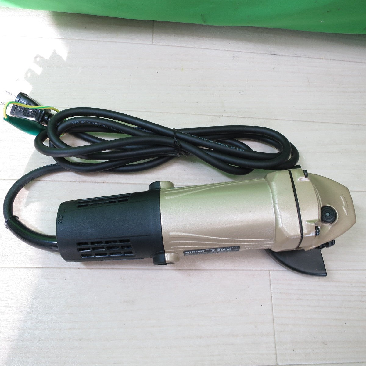 [送料無料] 未使用！付属品付き☆HiKOKI 100mm 電気 ディスク グラインダ X2000 電動 工具 研磨 研摩 機 切断 研削 コード式 ハイコーキ 日立工機☆