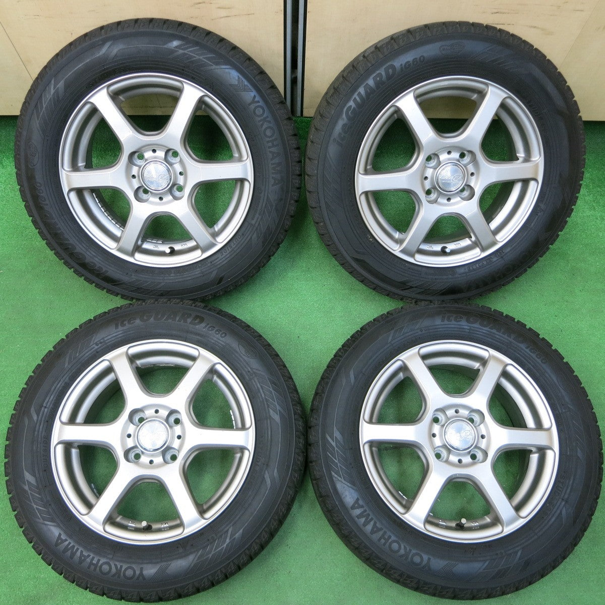 *送料無料* バリ溝！キレイ！ほぼ10分★スタッドレス 175/65R14 ヨコハマ アイスガード iG60 LAYCEA -02- レイシア 14インチ PCD100/4H★4052404イス