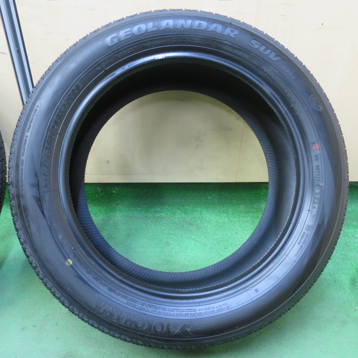 新車外し！24年★225/55R18 ヨコハマ ジオランダー SUV G055 デリカ D:5 シャモニー エクストレイル アウトランダー 等★5070905イノタ