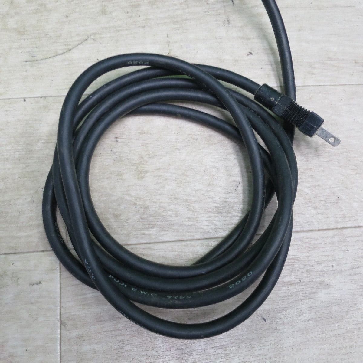 [送料無料] ☆マキタ 125mm ディスクグラインダー 9535B 電動 工具 研摩機 研磨機☆