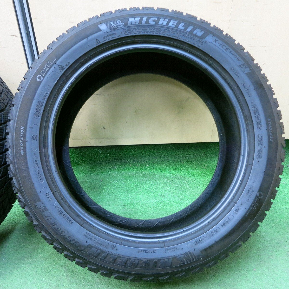 バリ溝！20年！9分★スタッドレス 225/50R17 ミシュラン X-ICE SNOW タイヤ 17インチ レクサス クラウン ボルボV40 ワーゲン 等★4123007イスタ