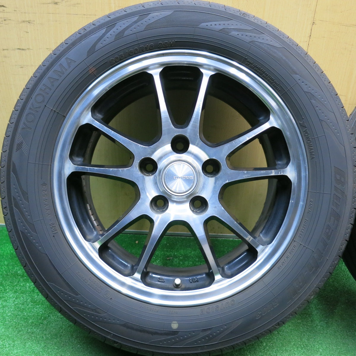 バリ溝！23年！9分★205/60R16 ヨコハマ BluEarth-RV RV03 ECO FORME ブルーアース エコフォルム 16インチ PCD114.3/5H★5122006HAノ
