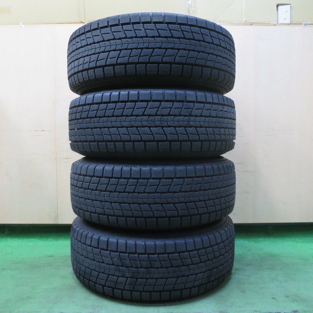 バリ溝！22年！キレイ！9.5分★KEELER 265/65R17 スタッドレス ダンロップ ウインターマックス SJ8 キーラー 17インチ PCD139.7/6H★5022303IMス