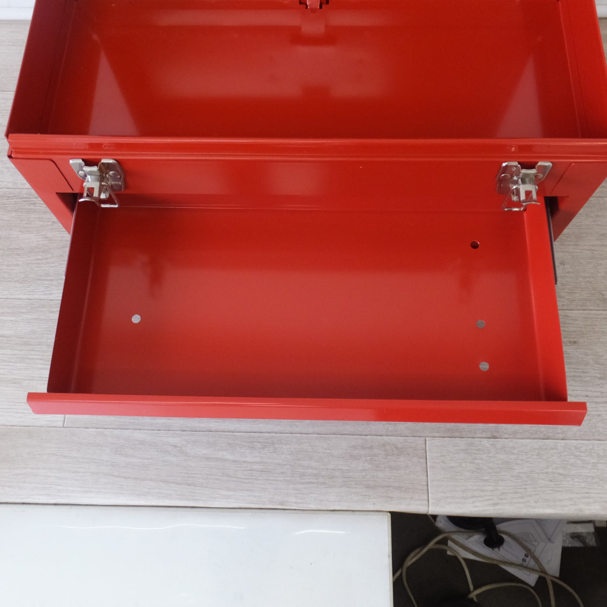 ★ツールボックス レッド メーカー 形式 不明　寸法 約 475×220×240★