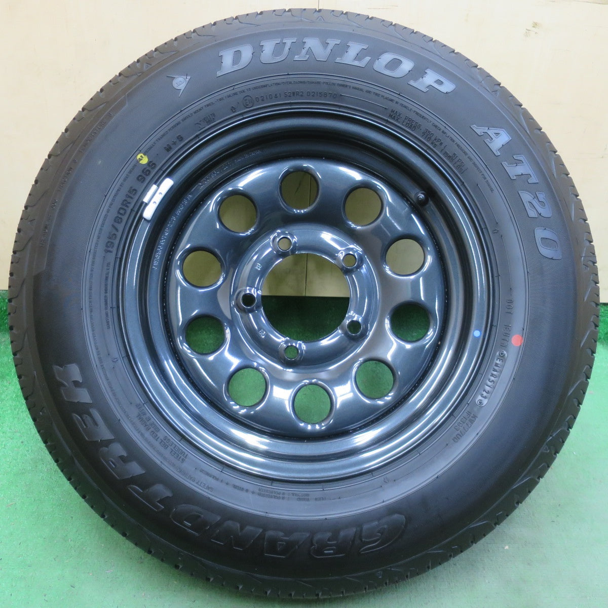 未使用！23年！1本◎スズキ ジムニー シエラ 純正 スチール 195/80R15 ダンロップ AT20 グラントレック 15インチ スペア PCD139.7/5H◎6063007イノ