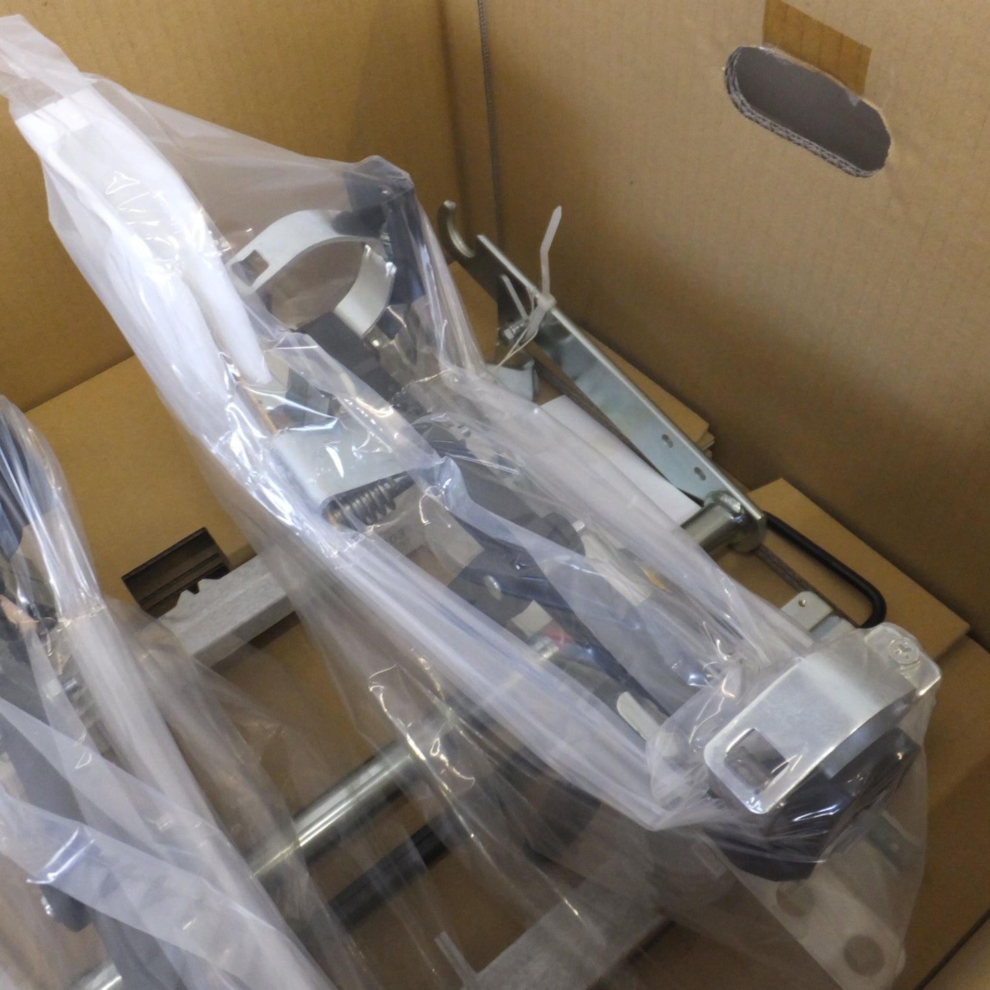 ●複数在庫有●[送料無料] 未使用★三菱 MITSUBISHI 負荷開閉器 断路器 SCL-GHS1R-NNY　3.6/7.2kV 200A　限流ヒューズ T50A(CL-LB)★