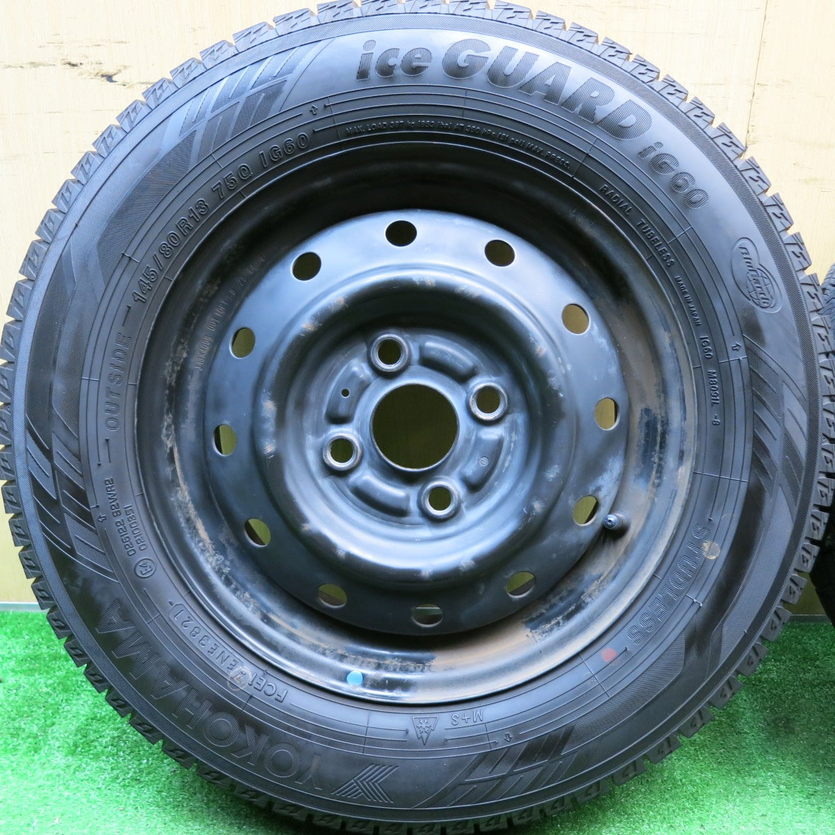 バリ溝！21年！9分★スタッドレス 145/80R13 ヨコハマ アイスガード iG60 TOPY スチール ホイール 13インチ PCD100/4H★5083105HAス