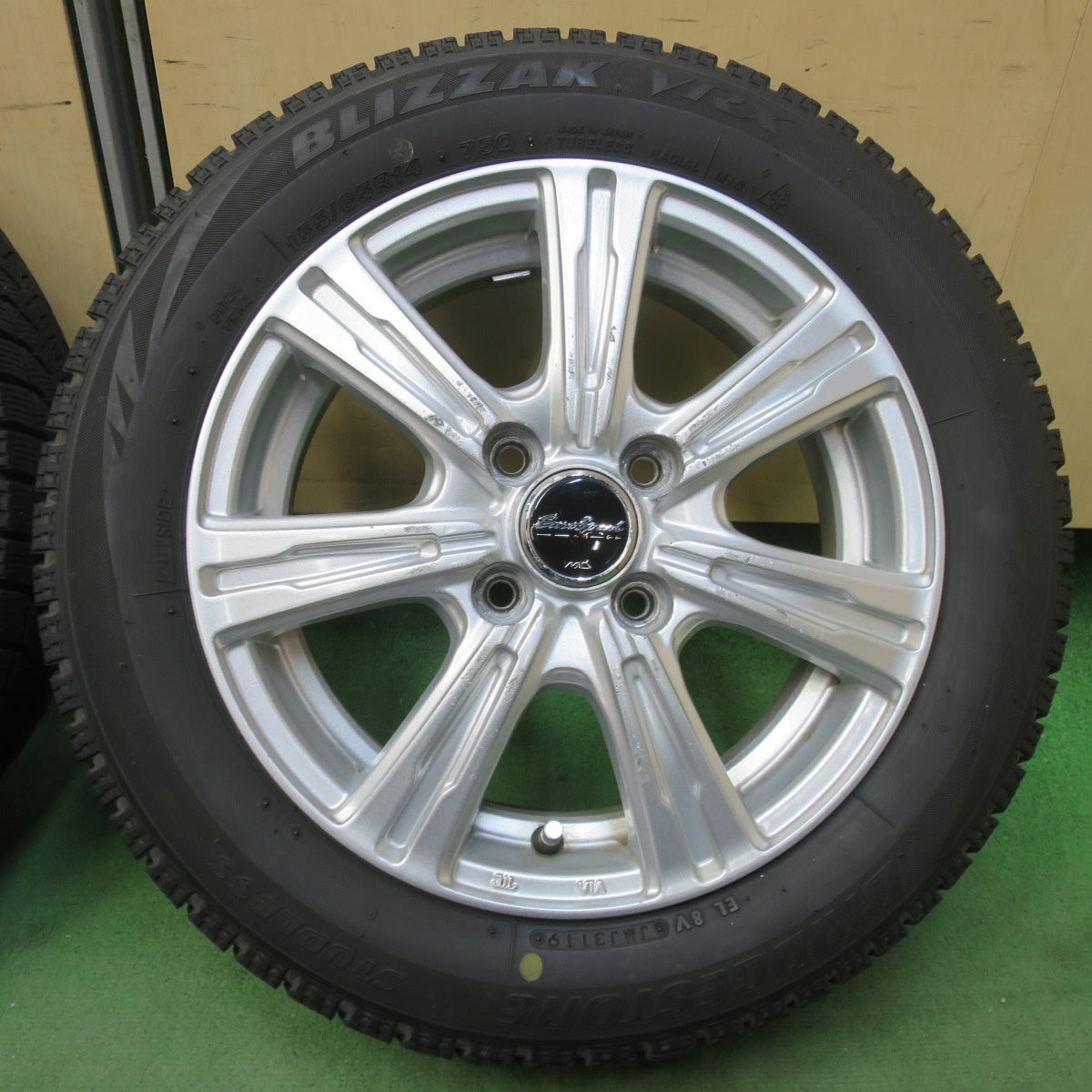 4本価格★スタッドレス 155/65R14 ブリヂストン ブリザック VRX EuroSpeed MiD ユーロスピード 14インチ PCD100/4H★6040707イス