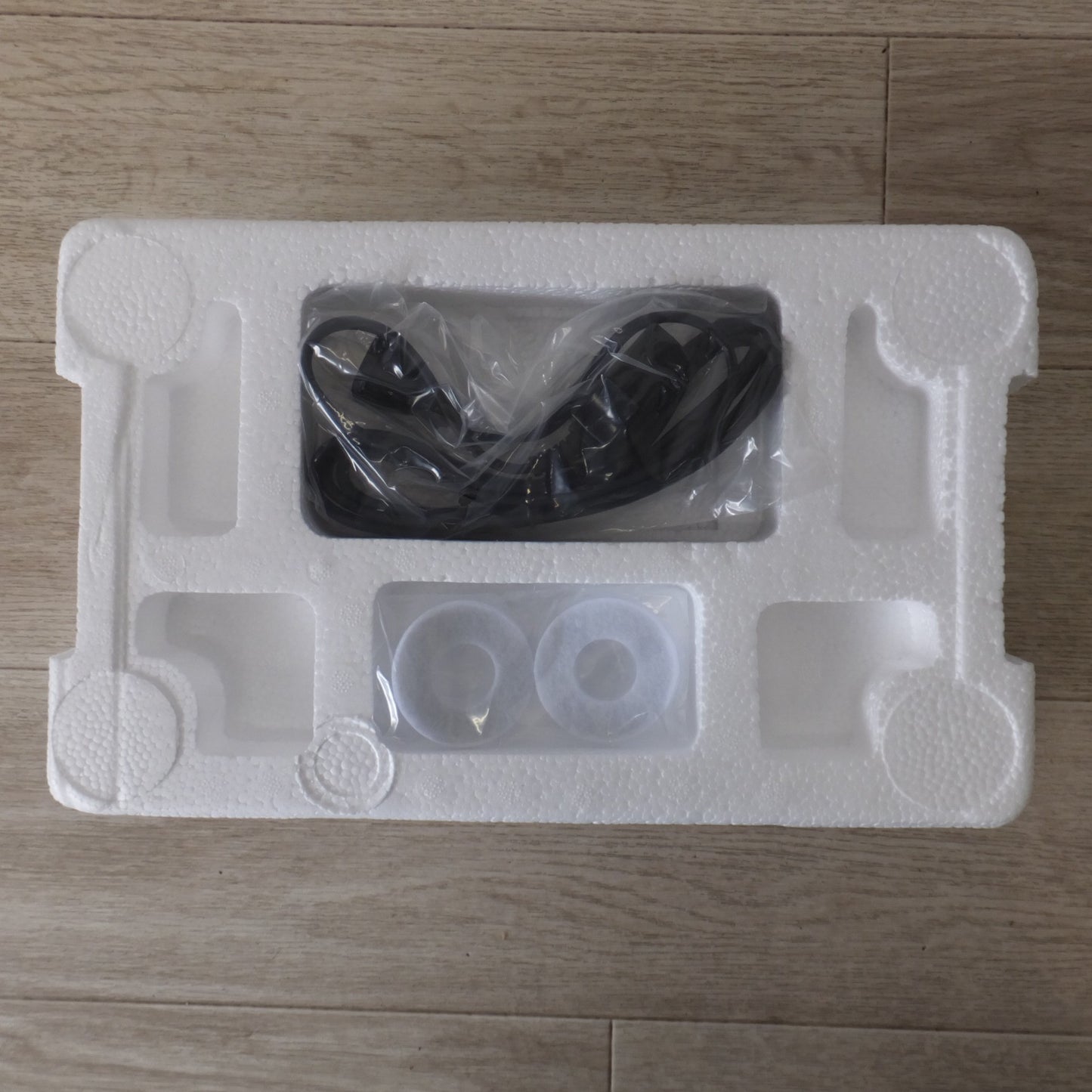●複数在庫有●[送料無料] 未使用★SANKA 2023年製 スチーム式加湿器 Steam Humidifier SSH-4000WH　AC100V　50/60Hz 350W★