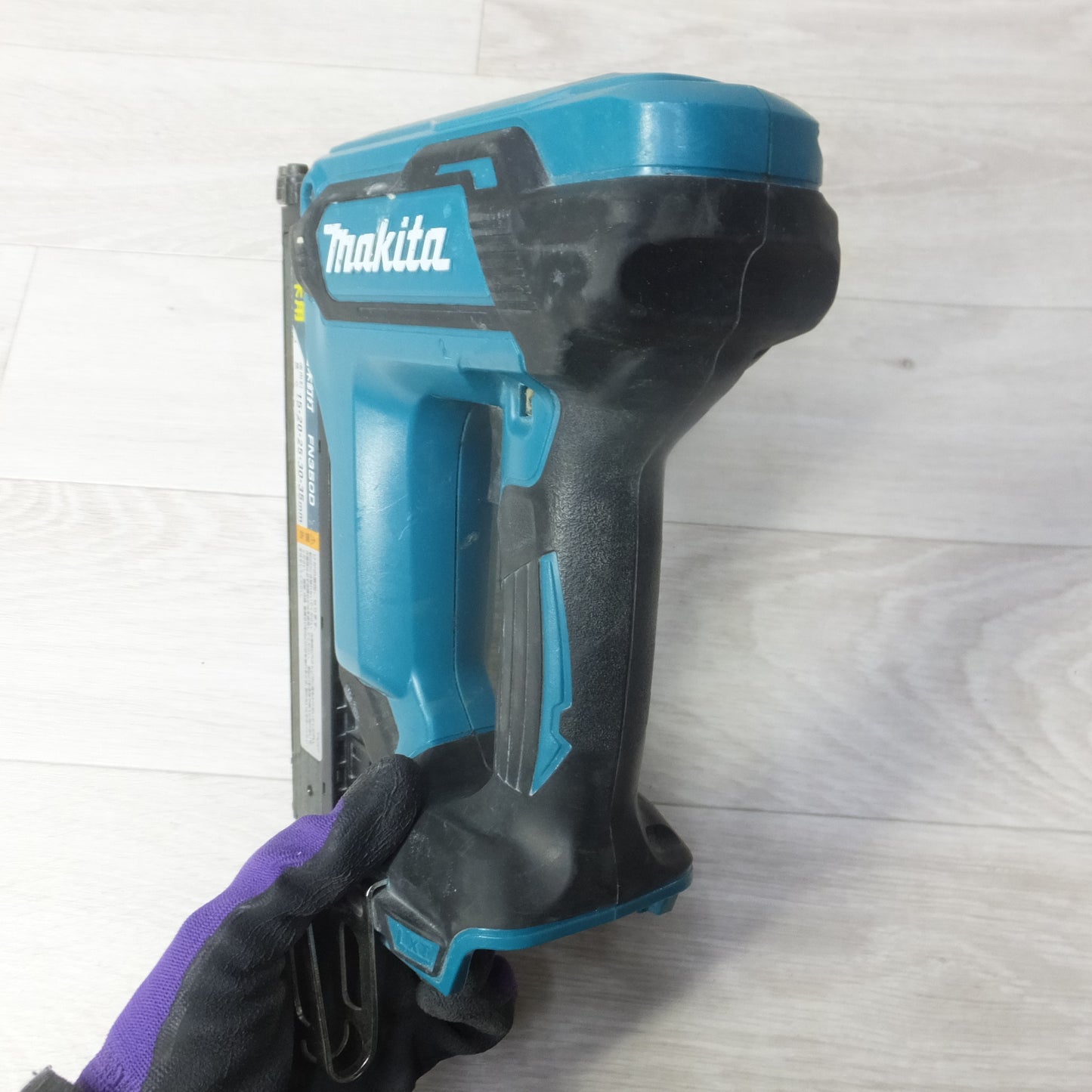 [送料無料] ◆makita マキタ 35mm 充電式面木釘打 FN350 18V 釘打ち機 電動工具 本体のみ◆