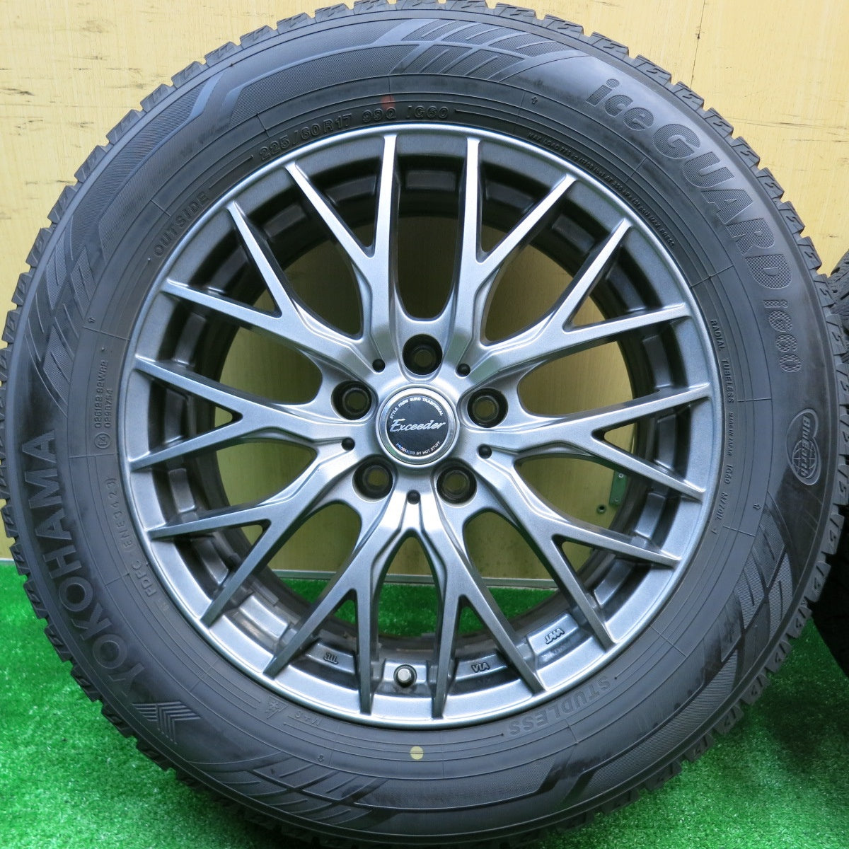 バリ溝！23年！キレイ！9.5分★スタッドレス 225/60R17 ヨコハマ アイスガード iG60 Exceeder エクシーダー 17インチ PCD114.3/5H★5101805HAス