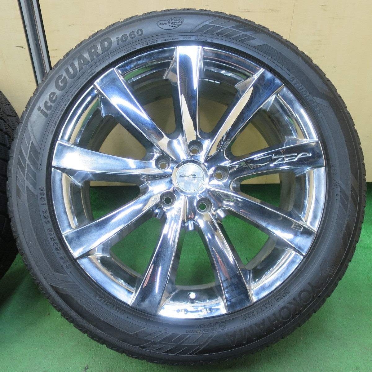 キレイ★スタッドレス 225/50R18 ヨコハマ アイスガード iG60 ZEA STYLE/FN 18インチ PCD114.3/5H★5031011イス