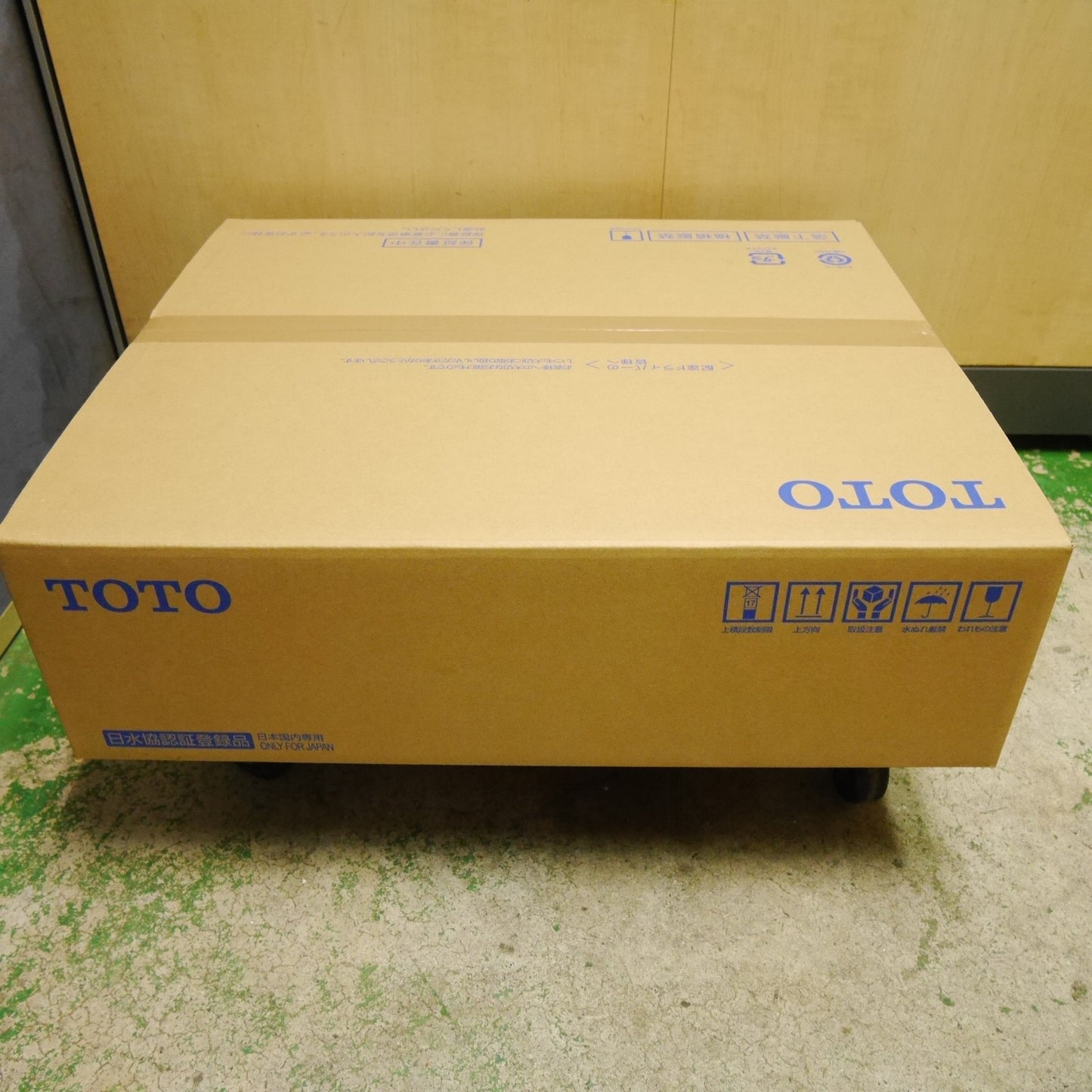 [送料無料] 未使用☆TOTO ウォシュレット SS1 TCF6624 #SC1 シート タイプ 温水 洗浄 便座 アイボリー トートー トイレ☆