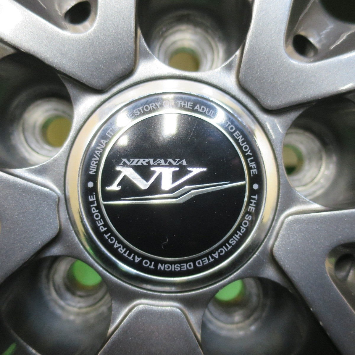 キレイ★プリウス 等 195/65R15 スタッドレス ヨコハマ アイスガード iG50 プラス NIRVANA NV ニルヴァーナ ニルバーナ 15インチ PCD100/5H★5020308イス