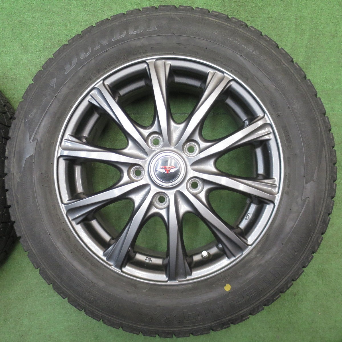 バリ溝！キレイ！9分★スタッドレス 195/65R15 ダンロップ ウインターマックス WM02 TEAD テッド 15インチ PCD114.3/5H★6050809NJス