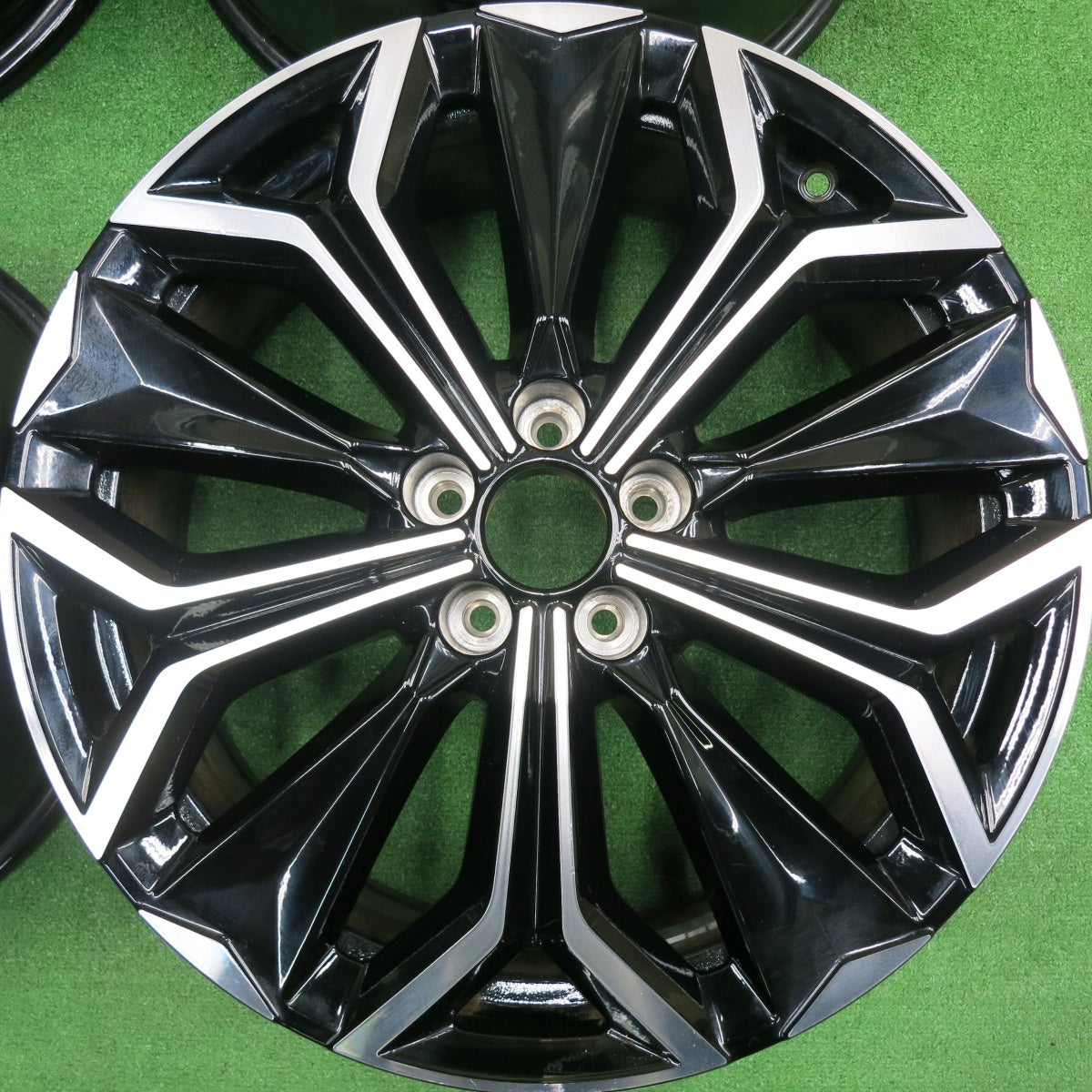 [送料無料] キレイ★シトロエン DS4 純正 ホイール 19インチ 7J×19 PCD108/5H★4101005HAホ