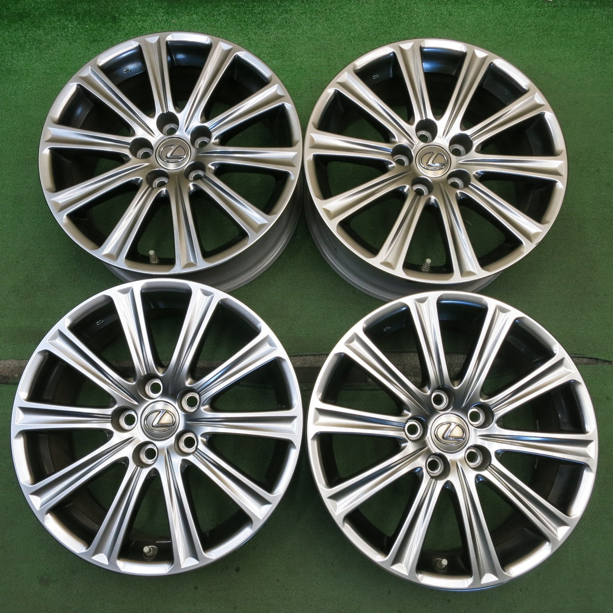 センサー付き！キレイ◎レクサス NX 純正 ホイール 17インチ 17×7J PCD114.3/5H◎6082204HAホ