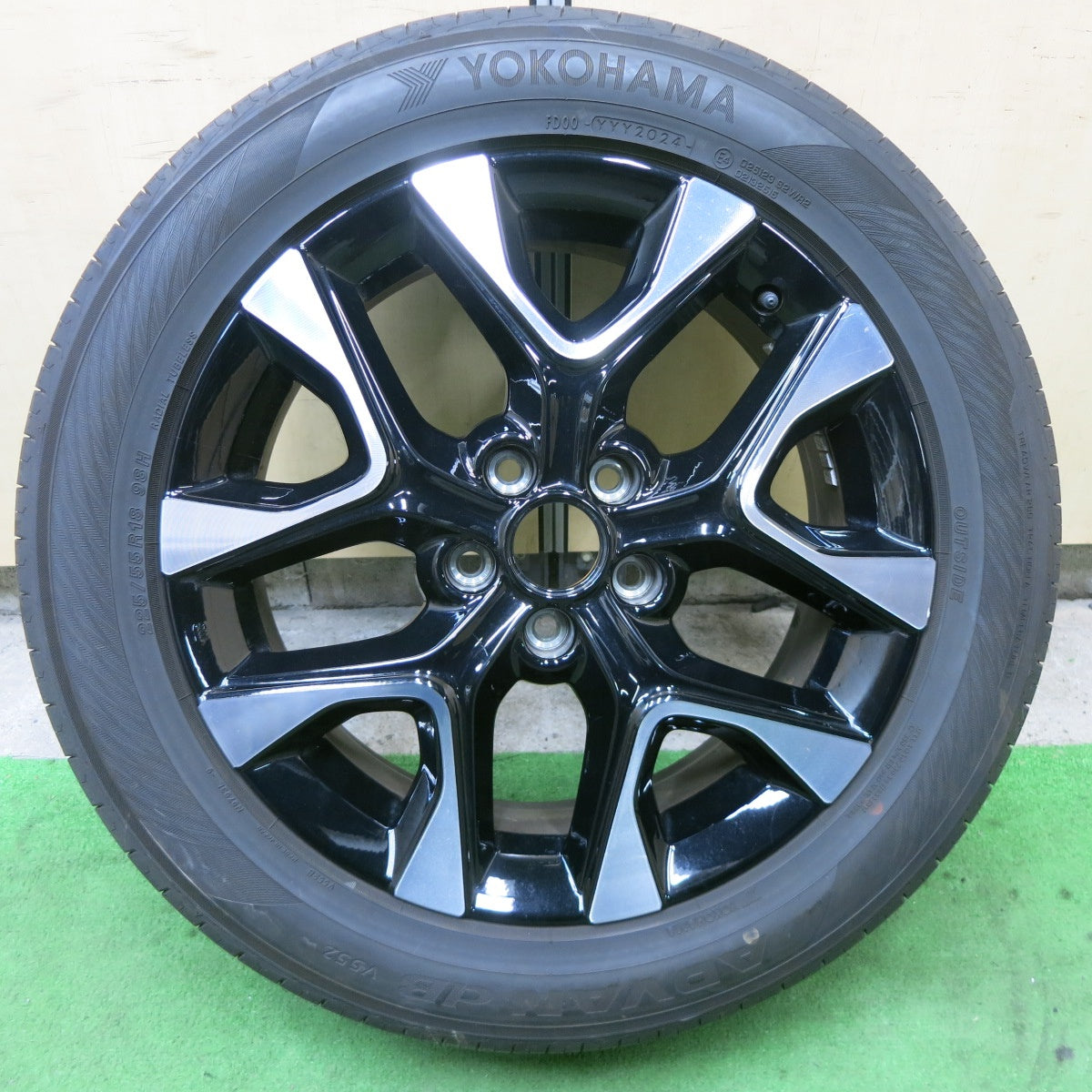 1本価格！24年★ホンダ ZR-V 純正 225/55R18 ヨコハマ アドバン dB V552 18インチ ZRV PCD114.3/5H★6011405ナノ