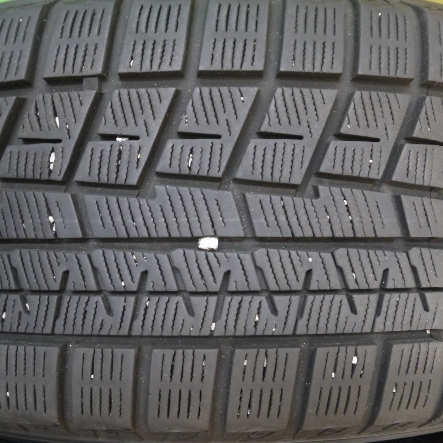[送料無料] バリ溝！22年！キレイ！9分★スタッドレス 225/60R17 ヨコハマ アイスガード iG60 iG70 ECO FORME エコフォルム 17インチ PCD114.3/5H★4122708Hス