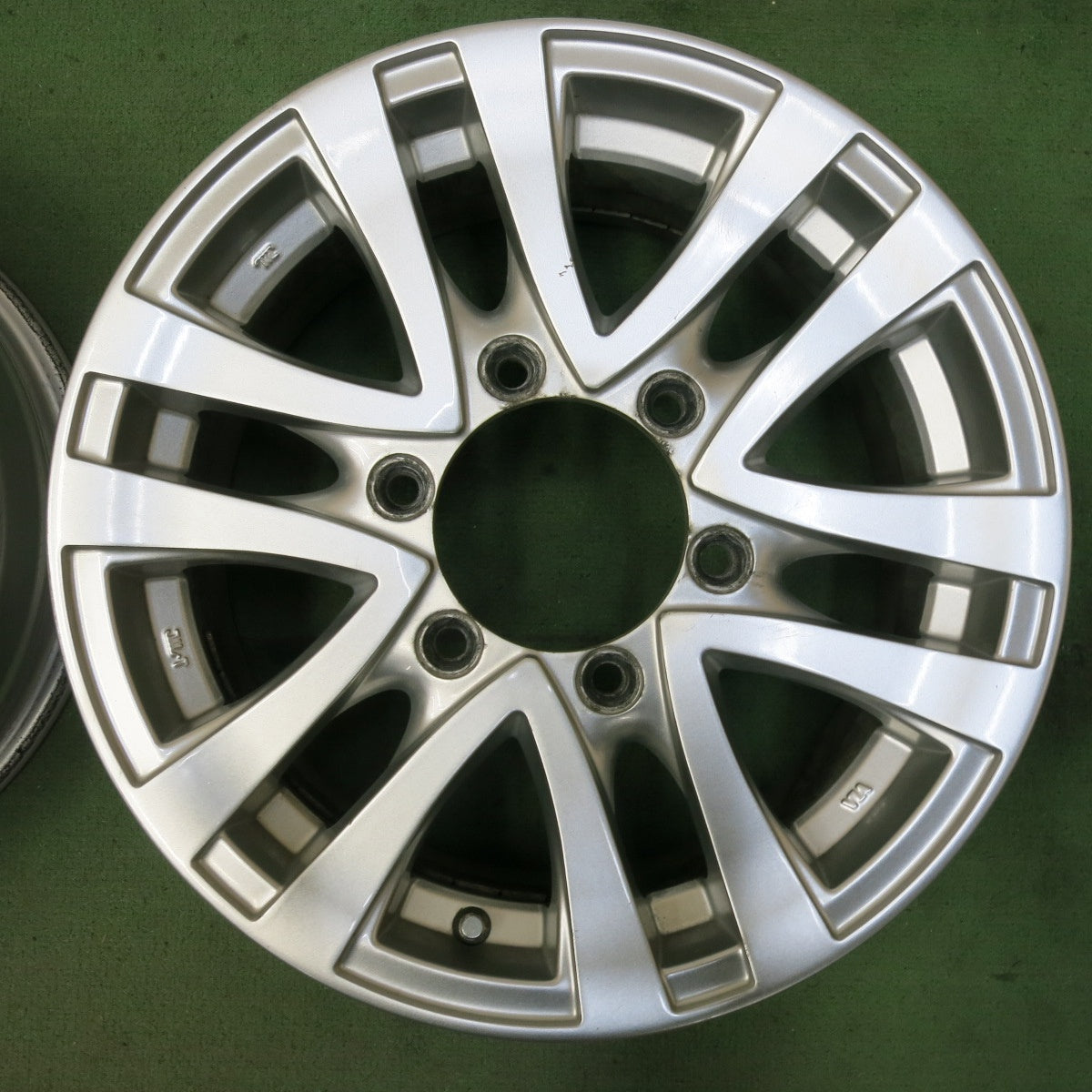 4本価格★MUD CLIFF マッド クリフ 15インチ 15×6JJ PCD139.7/6H★5052106SYホ