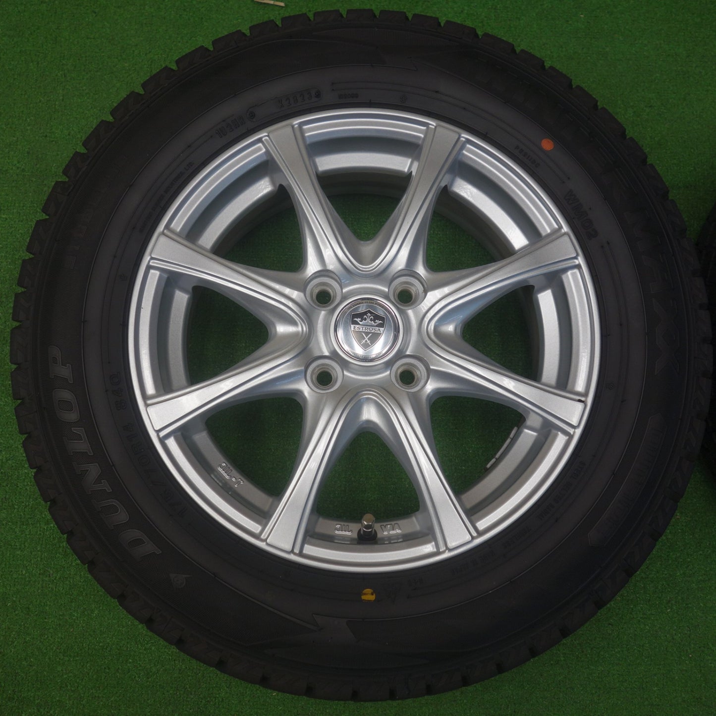 バリ溝！23年！キレイ！ほぼ10分★スタッドレス 175/70R14 ダンロップ ウインターマックス WM02 ESTROSA エステローザ 14インチ PCD100/4H★6040601KTス