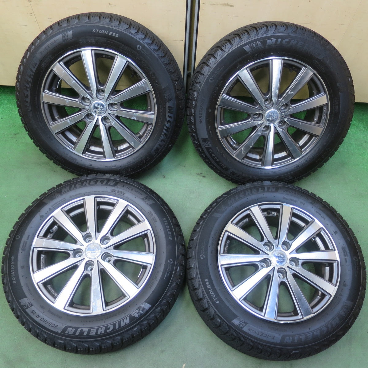 バリ溝！25年！ほぼ10分◎スタッドレス 205/60R16 ミシュラン X-ICE SNOW SMACK ENKEI スマック エンケイ 16インチ PCD114.3/5H◎6080508IMス
