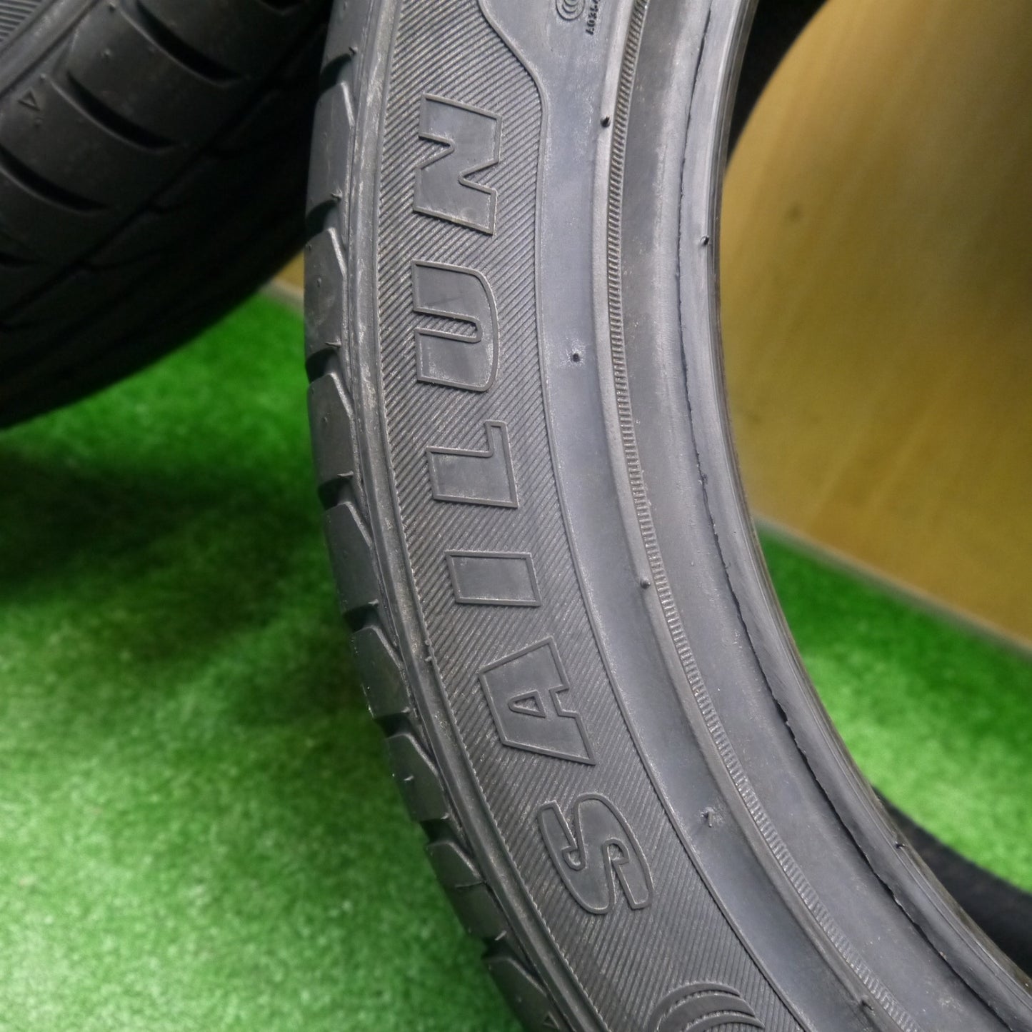 未使用！24年！2本★245/45R18 サイルン ATREZZO ZSR タイヤ 18インチ ベンツ スカイライン シーマ 等★5111005Hスタ