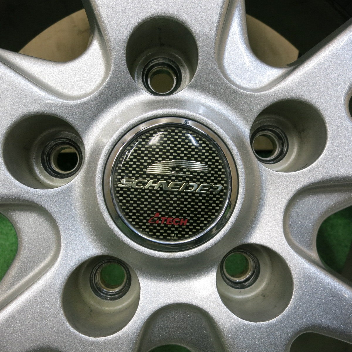 [送料無料] キレイ★SCHNEIDER ATECH シュナイダー エーテック 15インチ ホイール 15×6J PCD114.3/5H★5031406SYホ