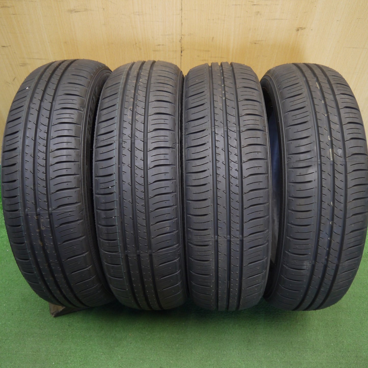 新車外し！25年★165/60R15 ダンロップ エナセーブ EC300+ タイヤ 15インチ ハスラー デリカミニ キャスト フレアクロスオーバー 等★6050814Hノタ