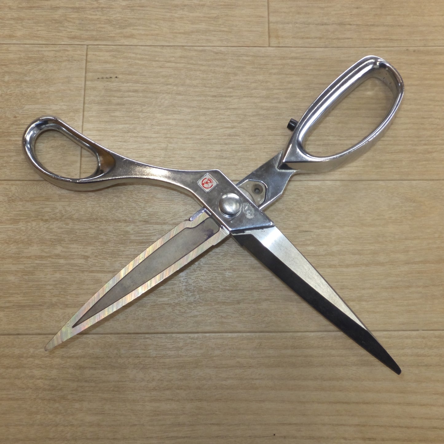 [送料無料] ★マジカ MAGICA アルス ARS アラミド繊維用 裁ちばさみ ARAMID SHEARS SA-526-SLD★