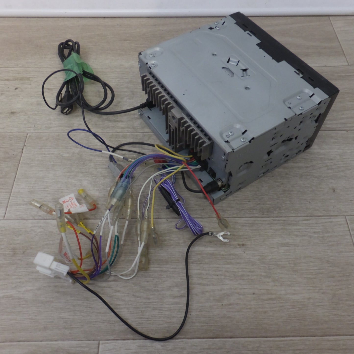 [送料無料] ★カロッツェリア carrozzeria ディスプレイオーディオ AVメインユニット FH-6200DVD(61)★