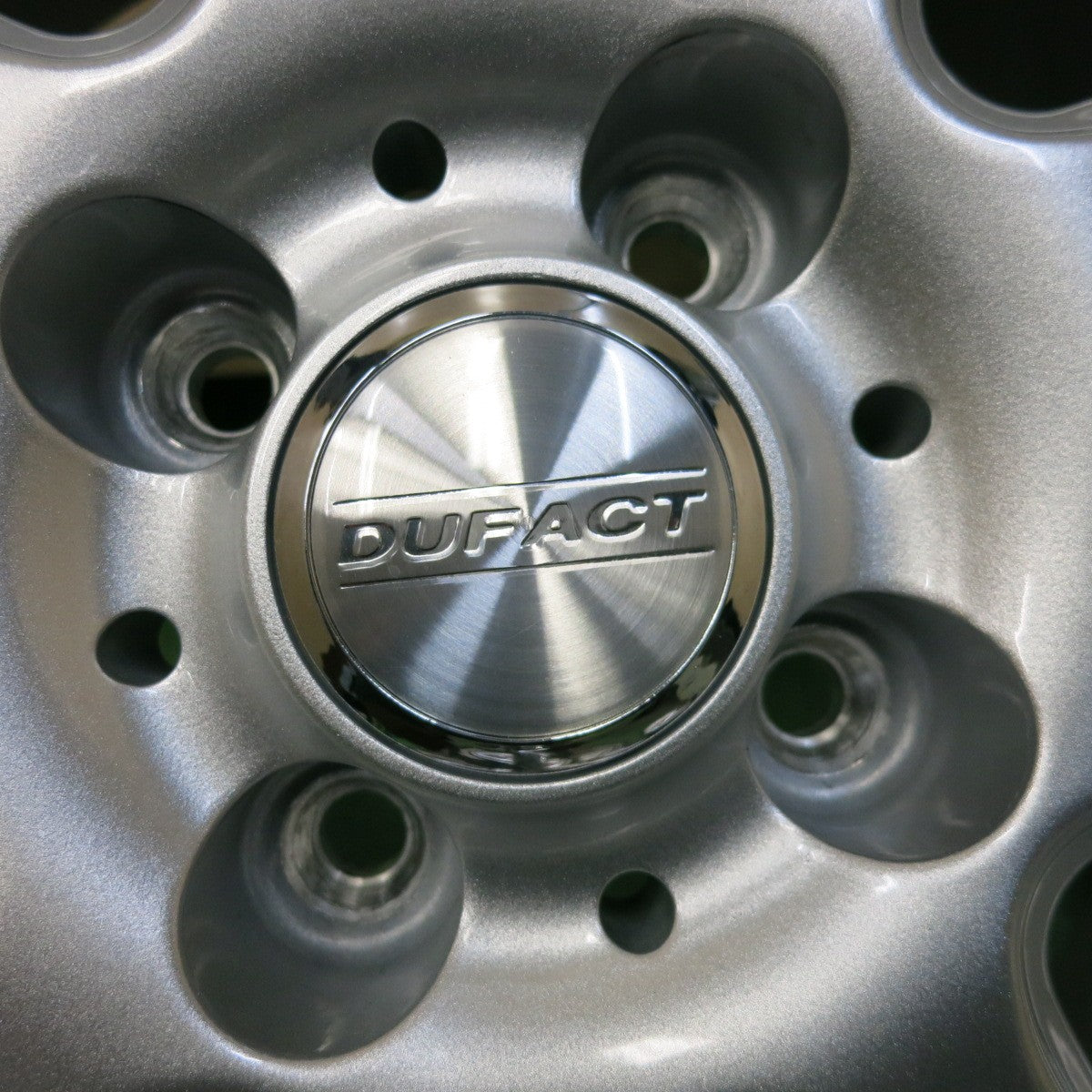 キレイ★DUFACT デュファクト 15インチ ホイール 15×5.5J PCD100/4H★5051615SYホ