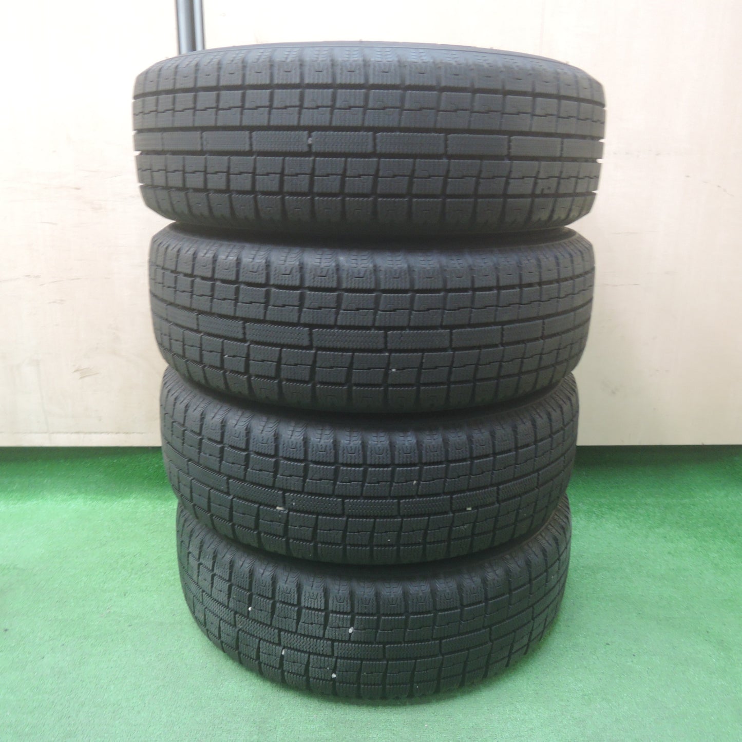 *送料無料* バリ溝！9.5分以上★スタッドレス 185/65R15 トーヨー ガリット G5 SEIN ザイン 15インチ PCD114.3/5H★4032011SYス