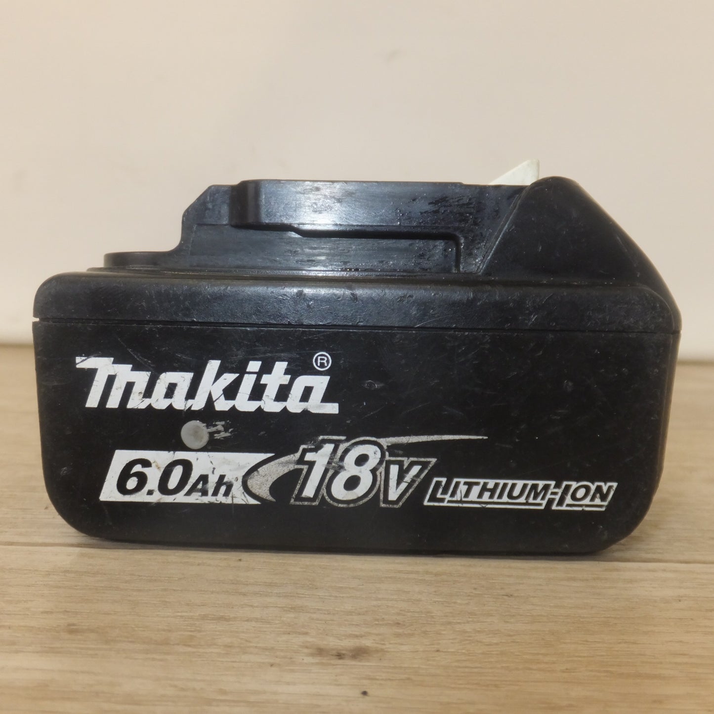 [送料無料] ★マキタ makita バッテリ BL1860B　DC18V 6.0Ah 108Wh Li-ion20(1)★