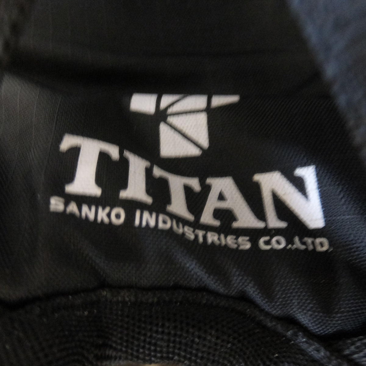 キレイ★サンコー タイタン TITAN フルハーネス 本体のみ PANGAEA HORIZON PAHN-10A-BL-M ブラック M　130kg以下★