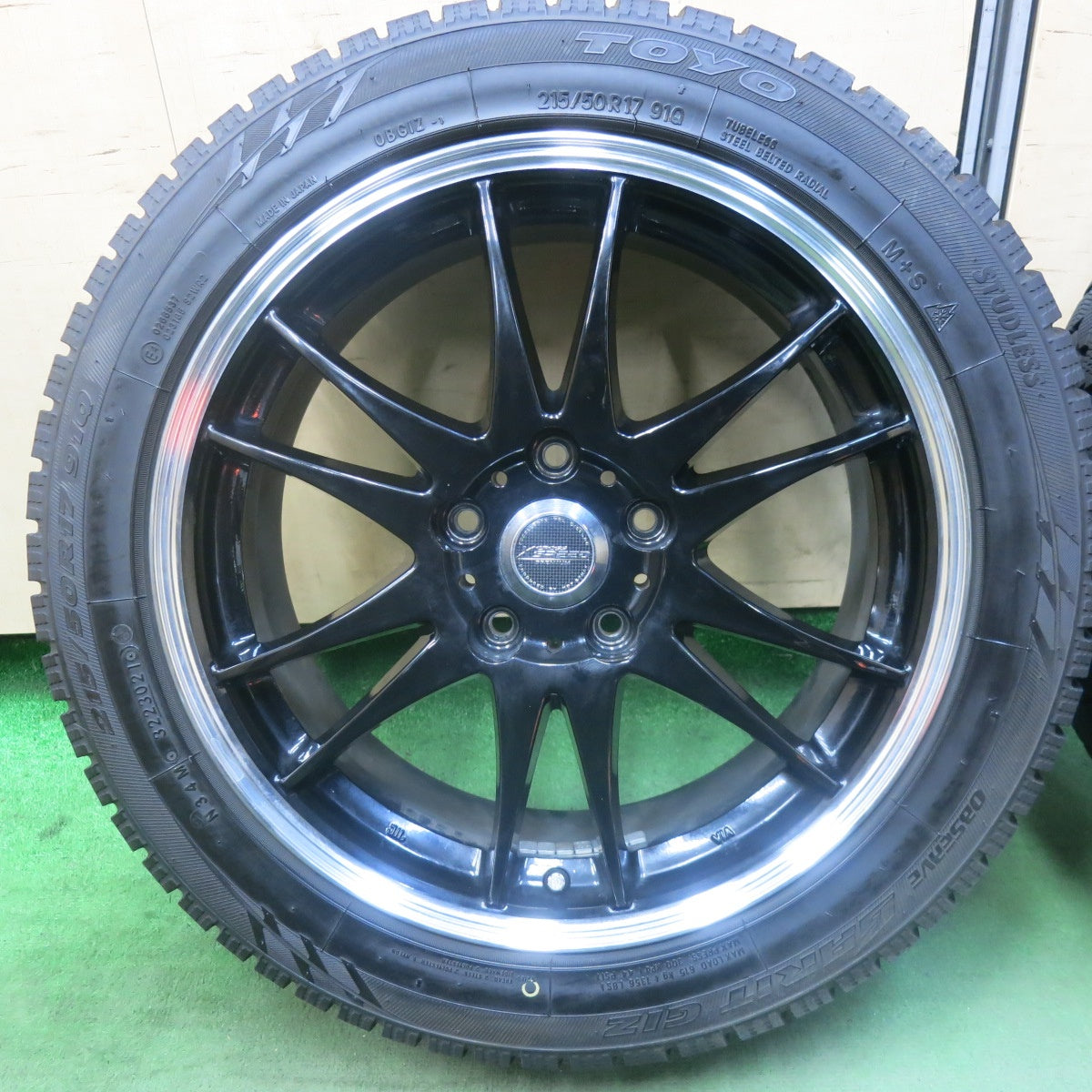 バリ溝！21年！キレイ！9.5分★スタッドレス 215/50R17 トーヨー ガリット GIZ X CROSS SPEED PREMIUM クロススピード 17インチ PCD114.3/5H★5120105SKス