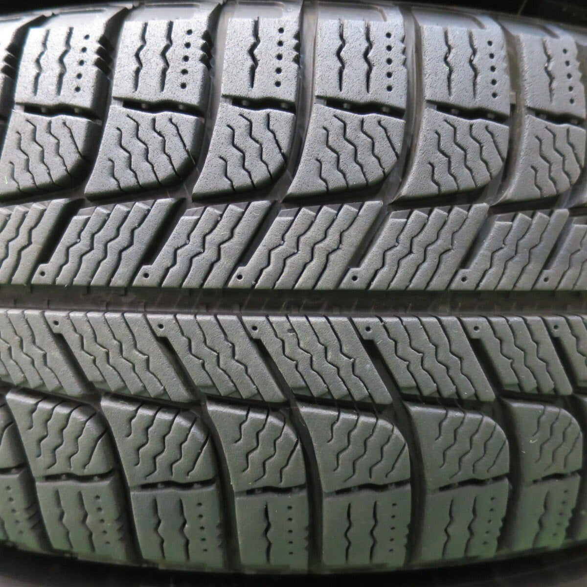 バリ溝！キレイ！9分★プリウス 等 195/65R15 スタッドレス ミシュラン X-ICE3+ EuroSpeed MANARAY SPORT 15インチ PCD100/5H★5021120イス