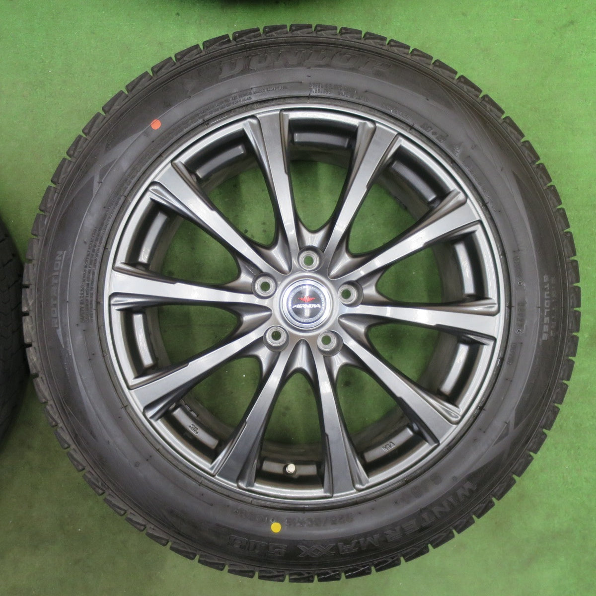 バリ溝！22年！キレイ！9.5分★スタッドレス 225/60R18 ダンロップ ウインターマックス SJ8 SJ8+ AIRNOVA SB10 エアノヴァ 18インチ PCD114.3/5H★6022303TTス