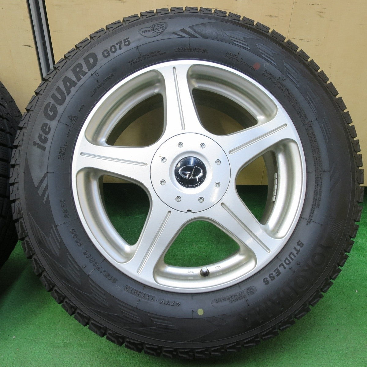 4本価格★スタッドレス 215/70R16 ヨコハマ アイスガード G075 KOSEI 光生 16インチ PCD100 114.3/5H マルチ★4091106イス
