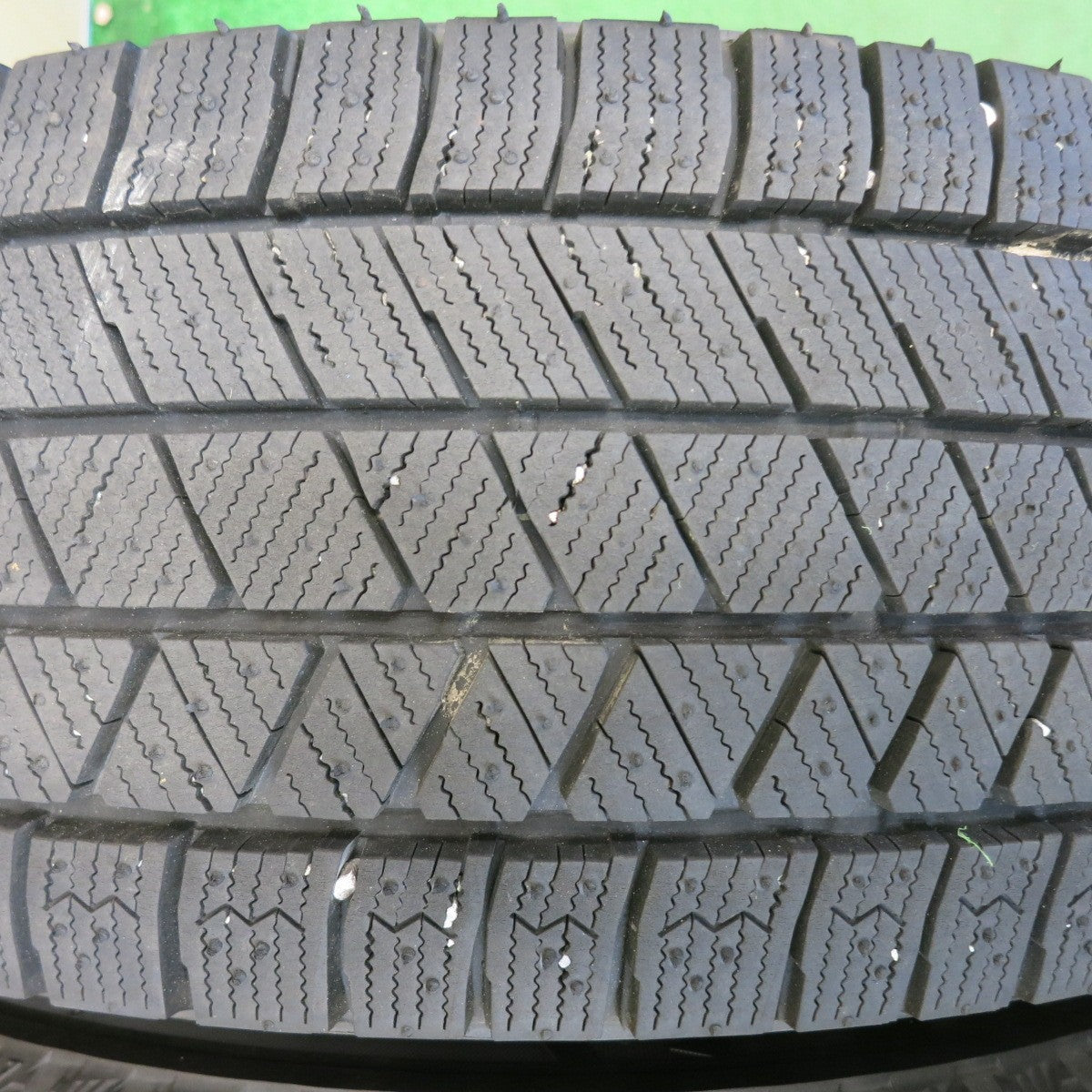 バリ溝！25年！キレイ！ほぼ10分◎スタッドレス 205/65R16 ブリヂストン ブリザック VRX3 Exsteer エクスター 16インチ PCD114.3/5H◎6081604HAス
