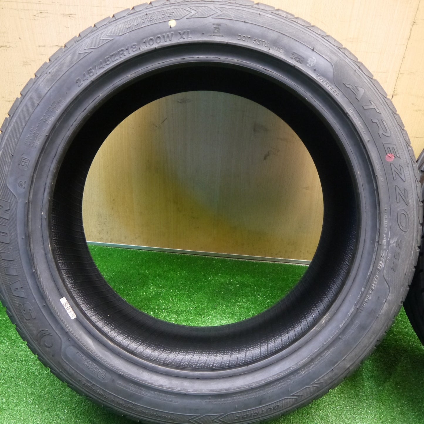 未使用！24年！2本★245/45R18 サイルン ATREZZO ZSR タイヤ 18インチ ベンツ スカイライン シーマ 等★5111005Hスタ