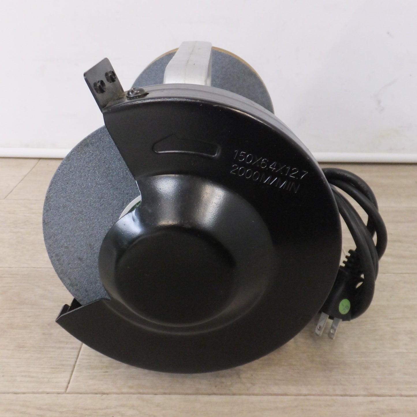 [送料無料] ★ナカトミ HOMETOOL 強力型ベンチグラインダー HT-150G　100V 50-60Hz 150W★