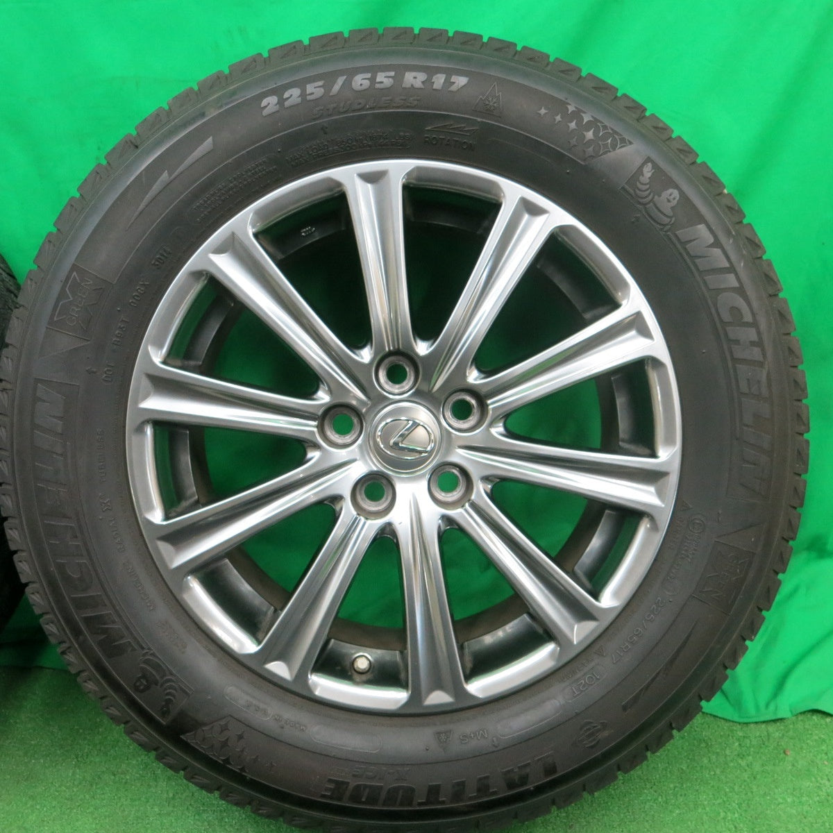 *送料無料* センサー付！キレイ★レクサス NX 純正 225/65R17 スタッドレス ミシュラン LATITUDE X-ICE XI2 PCD114.3/5H★4042904ナス