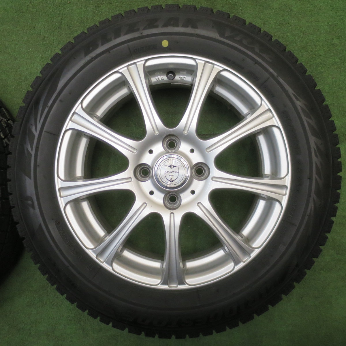 バリ溝！9分★スタッドレス 175/65R15 ブリヂストン ブリザック VRX2 JOKER ジョーカー 15インチ PCD100/4H★6051813NJス
